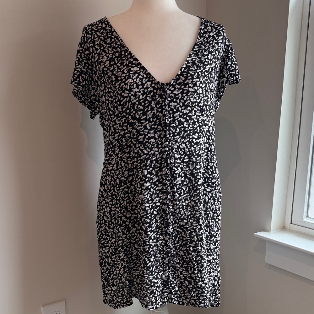 Volcom Black & White Cherry V-Neck Mini Dress